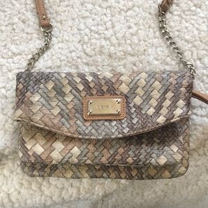 Nine West small cross body purse